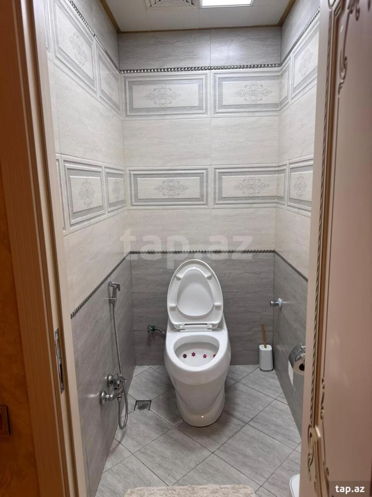 Satılır 3 otaqlı yeni tikili 101 m²