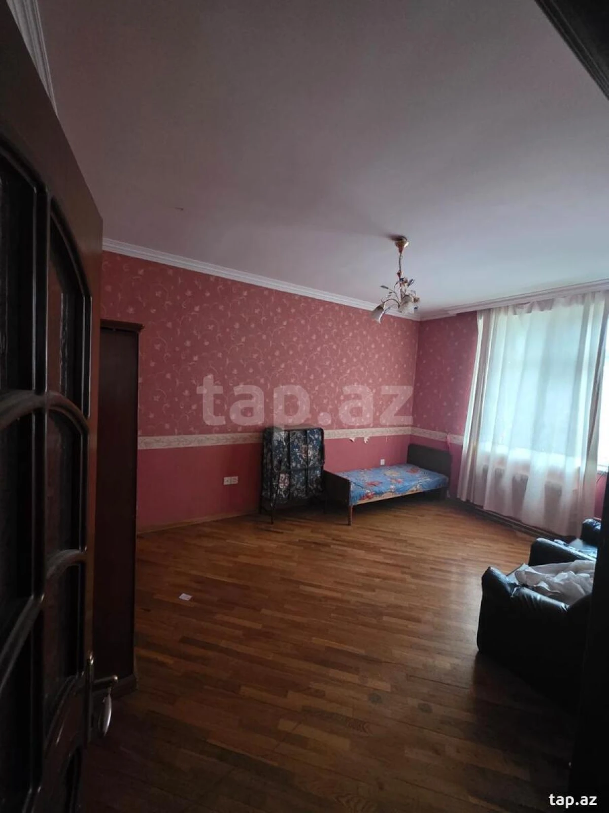 Kirayə verilir 2 otaqlı yeni tikili 98 m²
