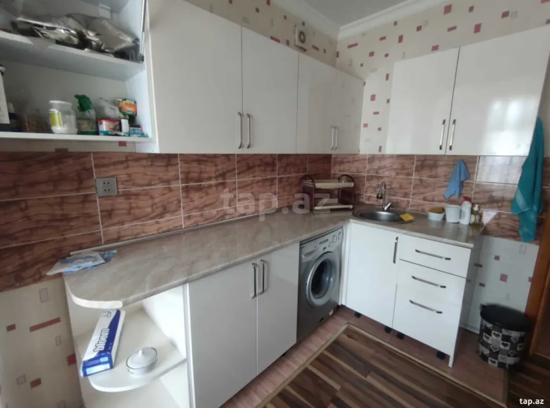 Kirayə verilir 2 otaqlı mənzil 60 m²