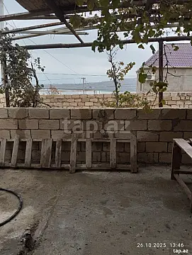 Satılır 4 otaqlı həyət evi