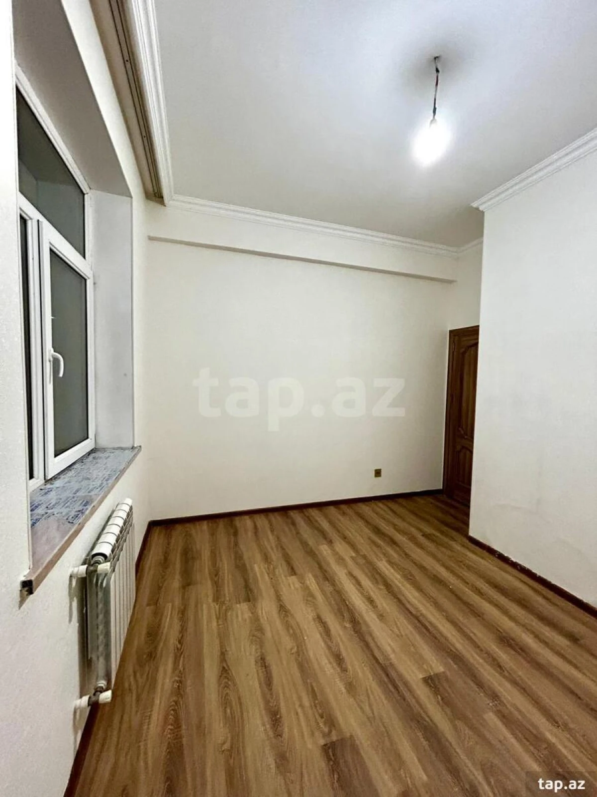 Satılır 2 otaqlı yeni tikili 60 m²