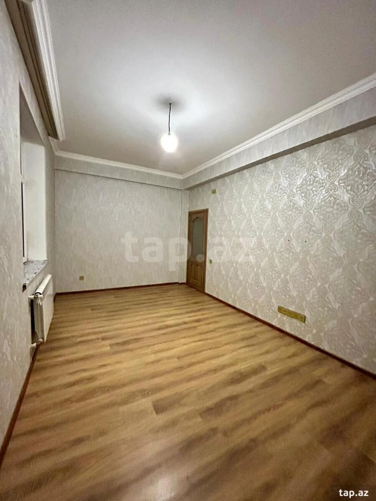 Satılır 2 otaqlı yeni tikili 60 m²