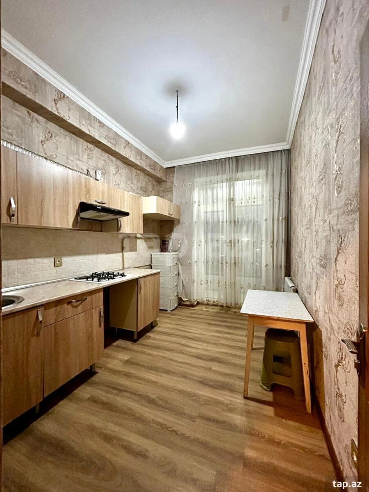 Satılır 2 otaqlı yeni tikili 60 m²