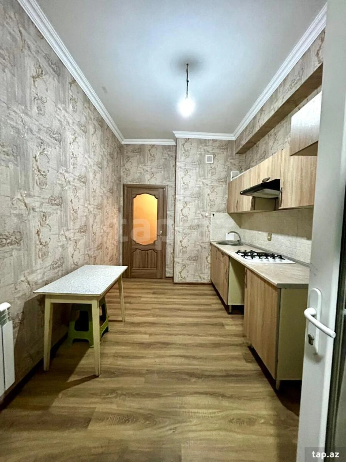 Satılır 2 otaqlı yeni tikili 60 m²