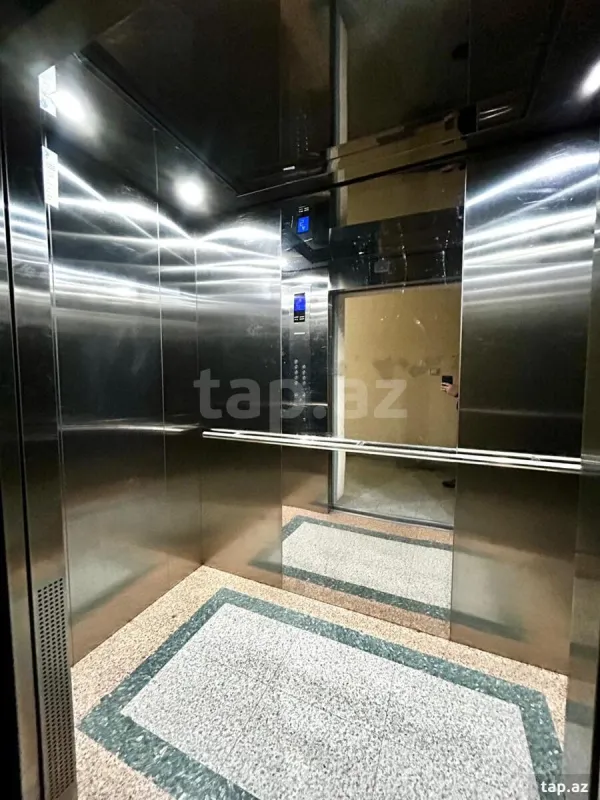 Satılır 2 otaqlı yeni tikili 60 m²