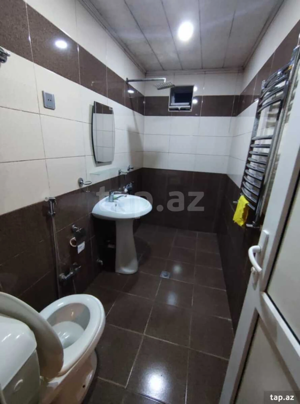 Satılır 2 otaqlı həyət evi