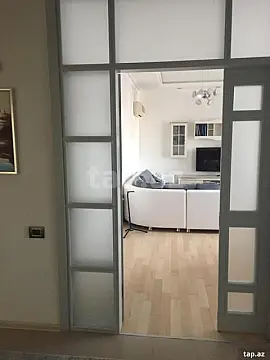 Satılır 3 otaqlı mənzil 125 m²