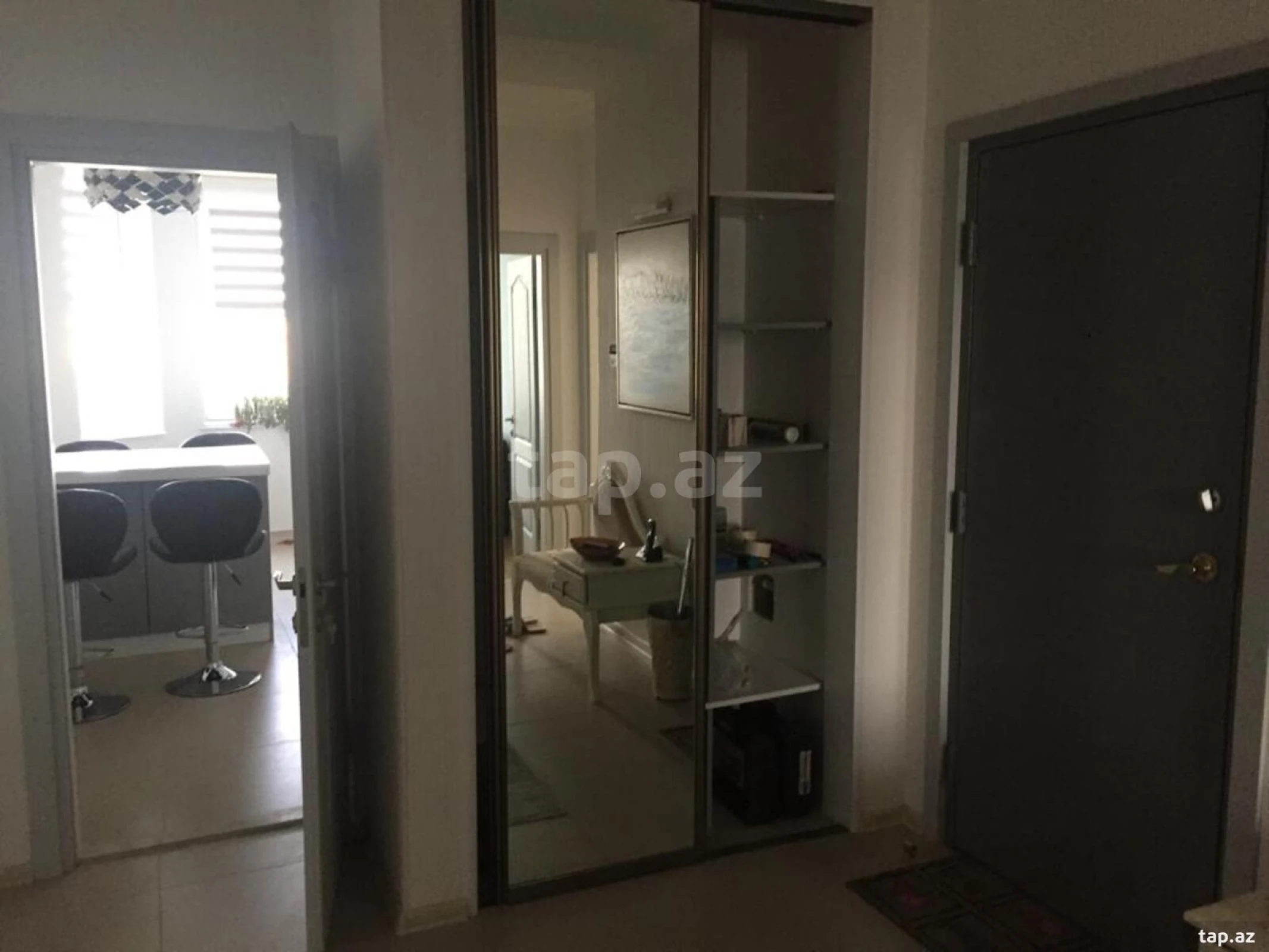Satılır 3 otaqlı mənzil 125 m²