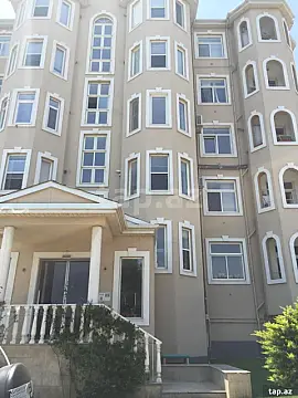 Satılır 3 otaqlı mənzil 125 m²