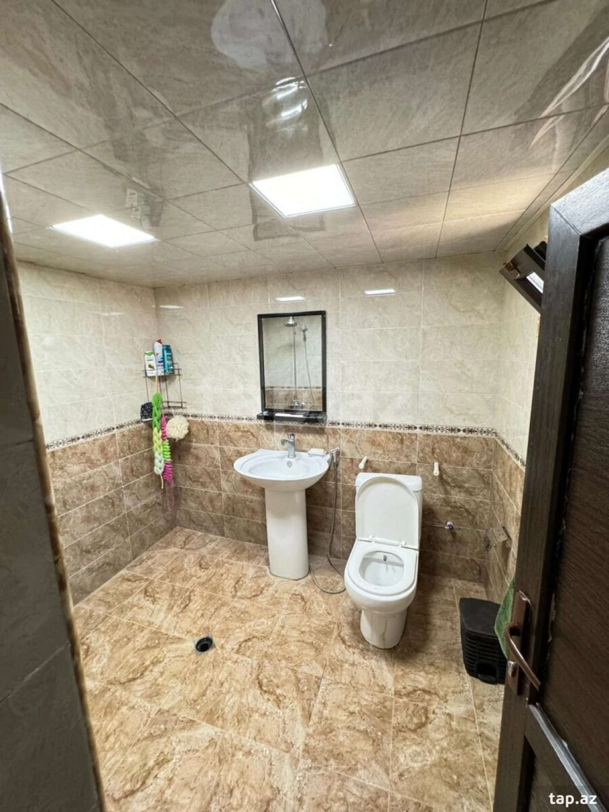 Kirayə verilir 4 otaqlı həyət evi 160 m²