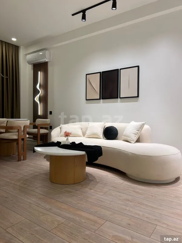 Kirayə verilir 3 otaqlı yeni tikili 70 m²