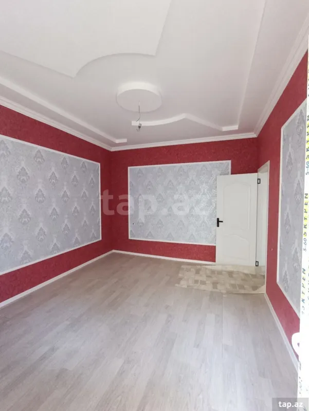 Satılır 4 otaqlı həyət evi 135 m²