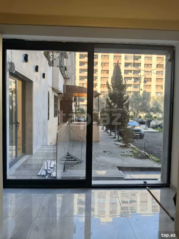 Kirayə verilir 4 otaqlı yeni tikili 100 m²