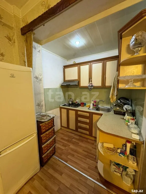 Kirayə verilir 2 otaqlı yeni tikili 70 m²