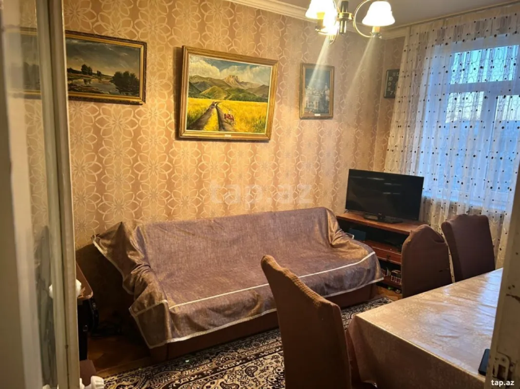 Satılır 4 otaqlı mənzil 80 m²