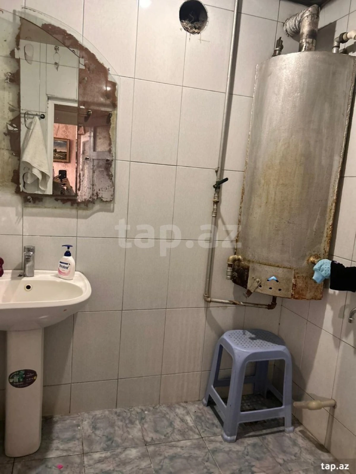 Satılır 4 otaqlı mənzil 80 m²