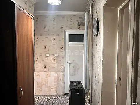 Satılır 4 otaqlı mənzil 80 m²