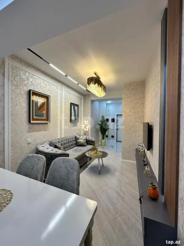 Satılır 3 otaqlı yeni tikili 82 m²