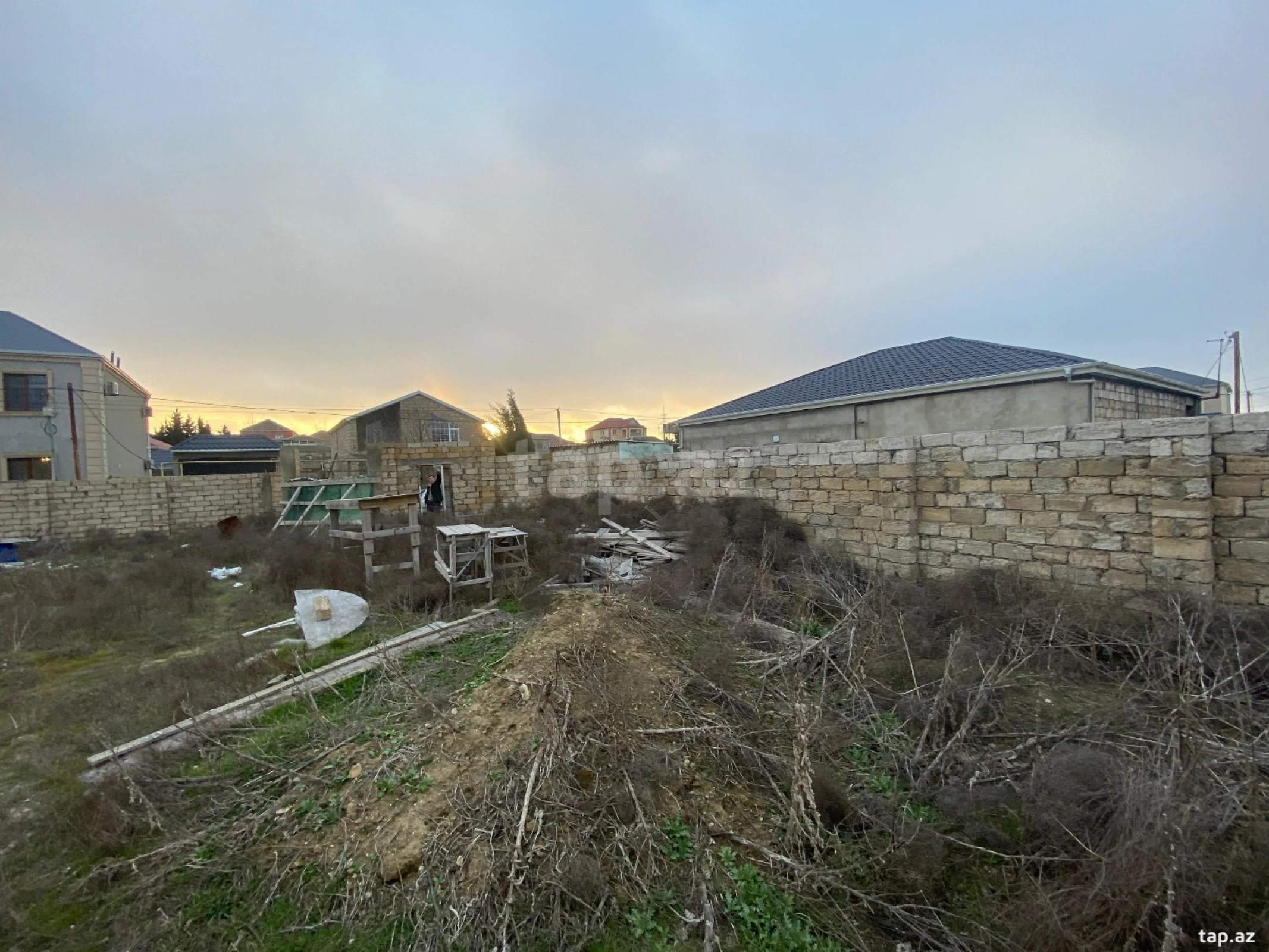 Satılır torpaq sahəsi