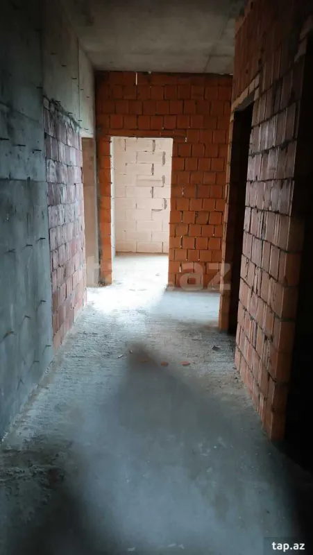 Satılır 3 otaqlı yeni tikili 118 m²