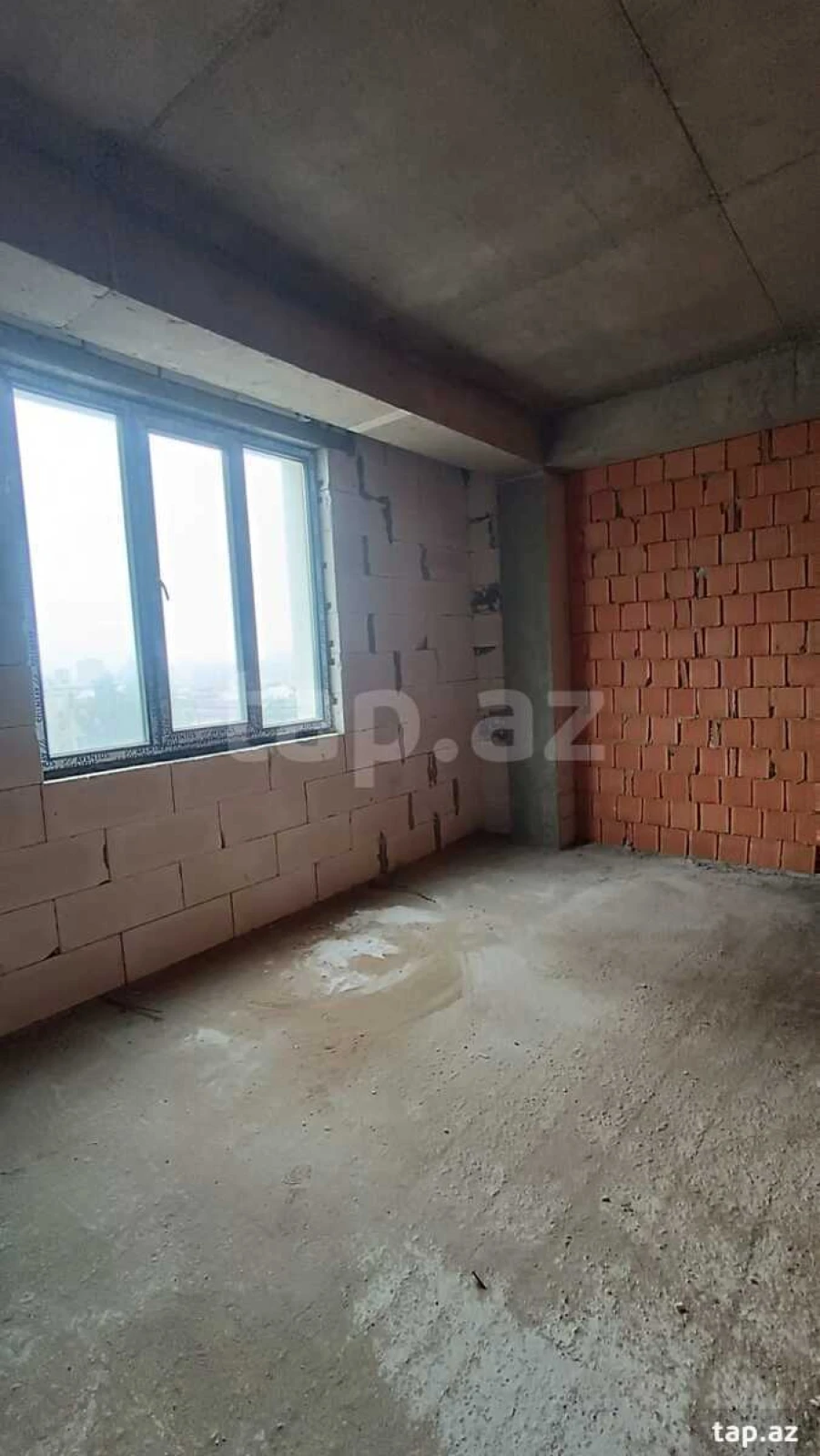 Satılır 3 otaqlı yeni tikili 118 m²
