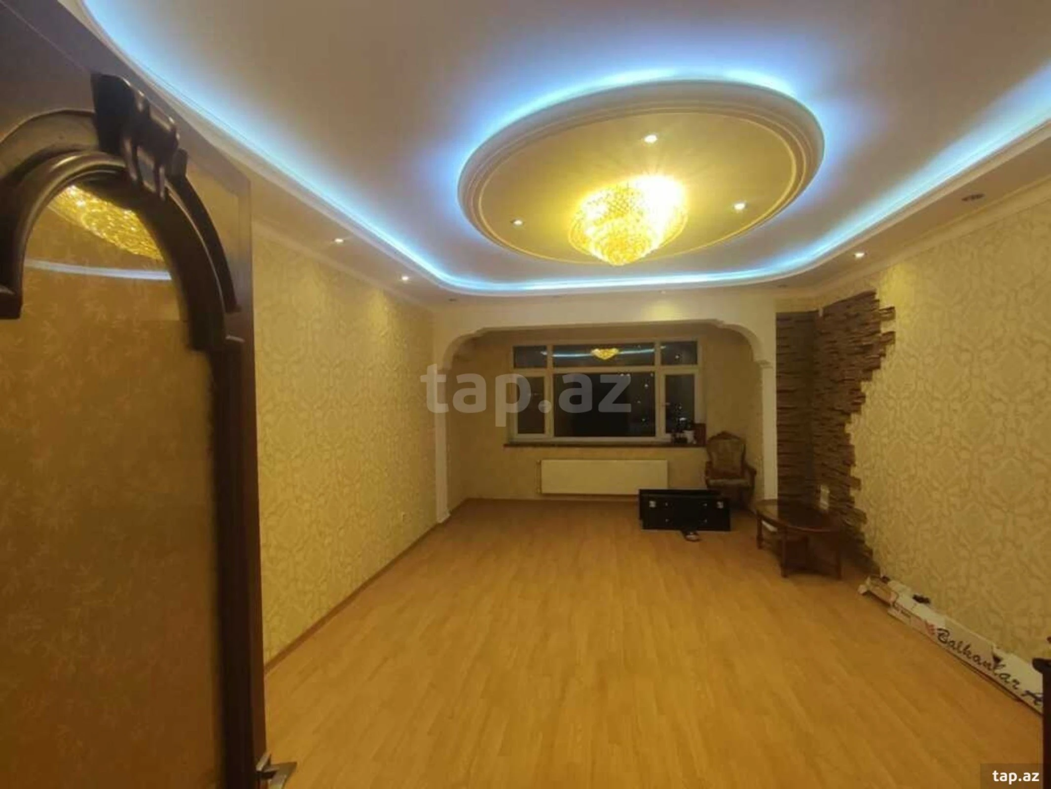 Satılır 3 otaqlı yeni tikili 120 m²