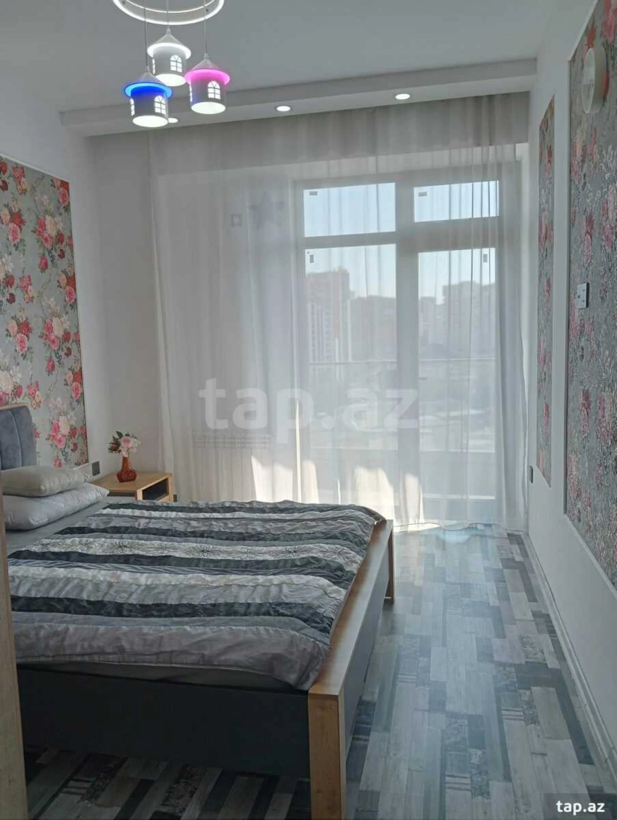 Kirayə verilir 2 otaqlı yeni tikili 65 m²