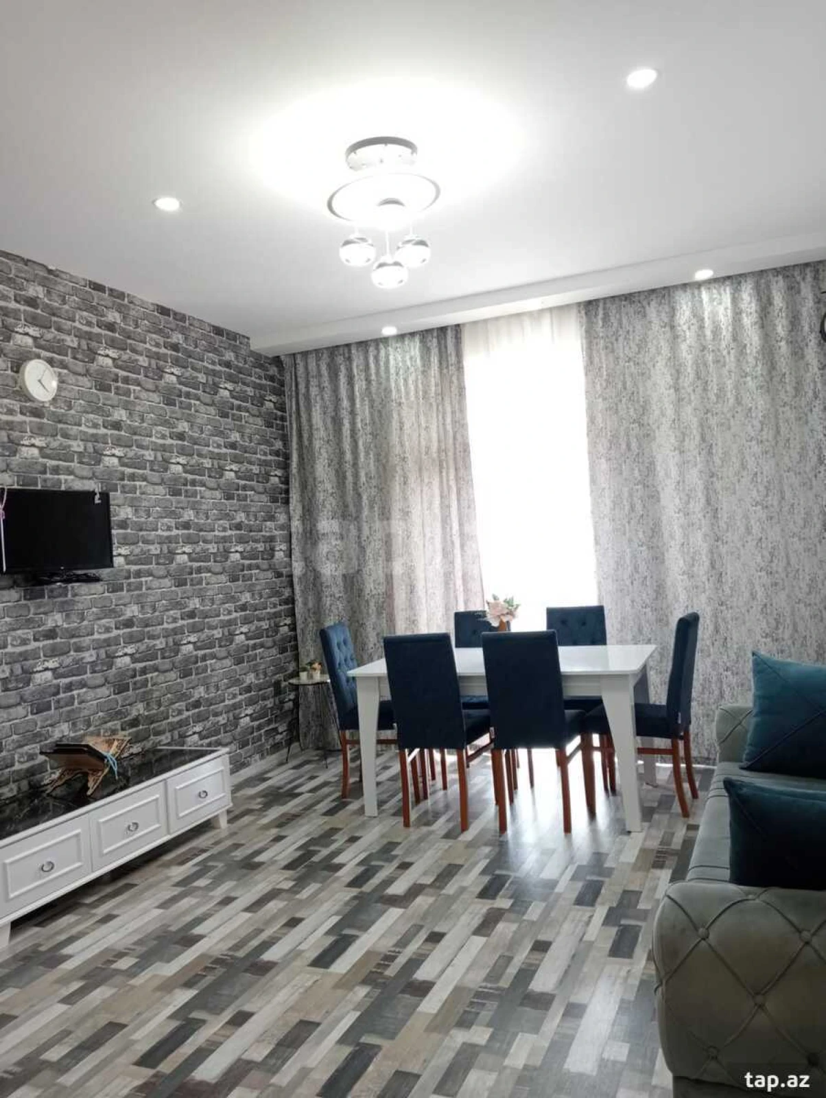 Kirayə verilir 2 otaqlı yeni tikili 65 m²