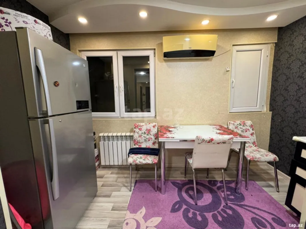 Satılır 2 otaqlı mənzil 60 m²