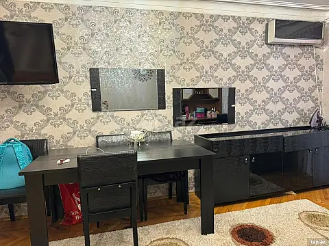 Satılır 2 otaqlı mənzil 60 m²