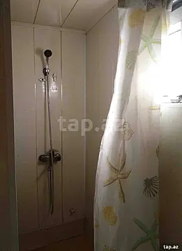 Kirayə verilir 3 otaqlı həyət evi