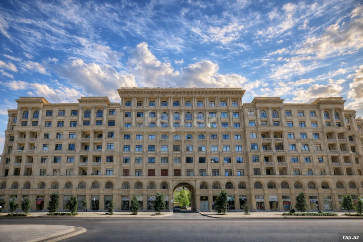 Satılır 3 otaqlı yeni tikili 90 m²