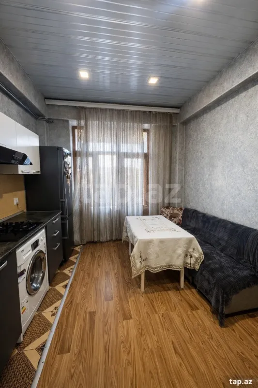 Satılır 3 otaqlı yeni tikili 90 m²