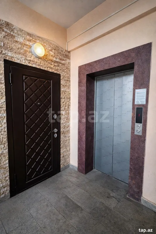 Satılır 3 otaqlı yeni tikili 90 m²