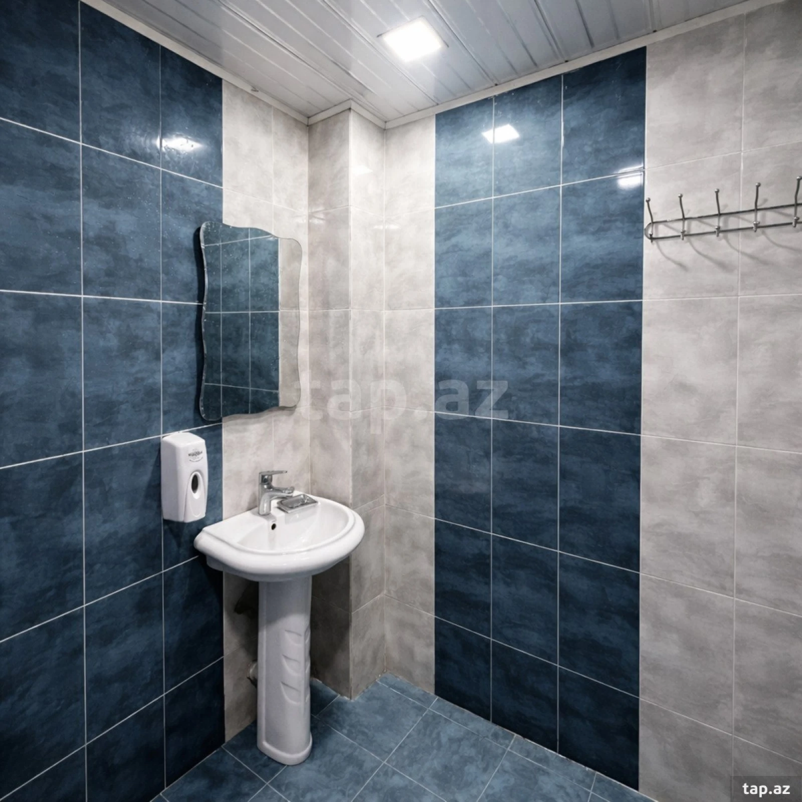 Satılır 3 otaqlı yeni tikili 90 m²