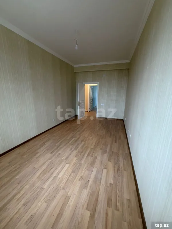 Kirayə verilir 3 otaqlı yeni tikili 83 m²