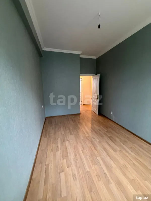 Kirayə verilir 3 otaqlı yeni tikili 83 m²