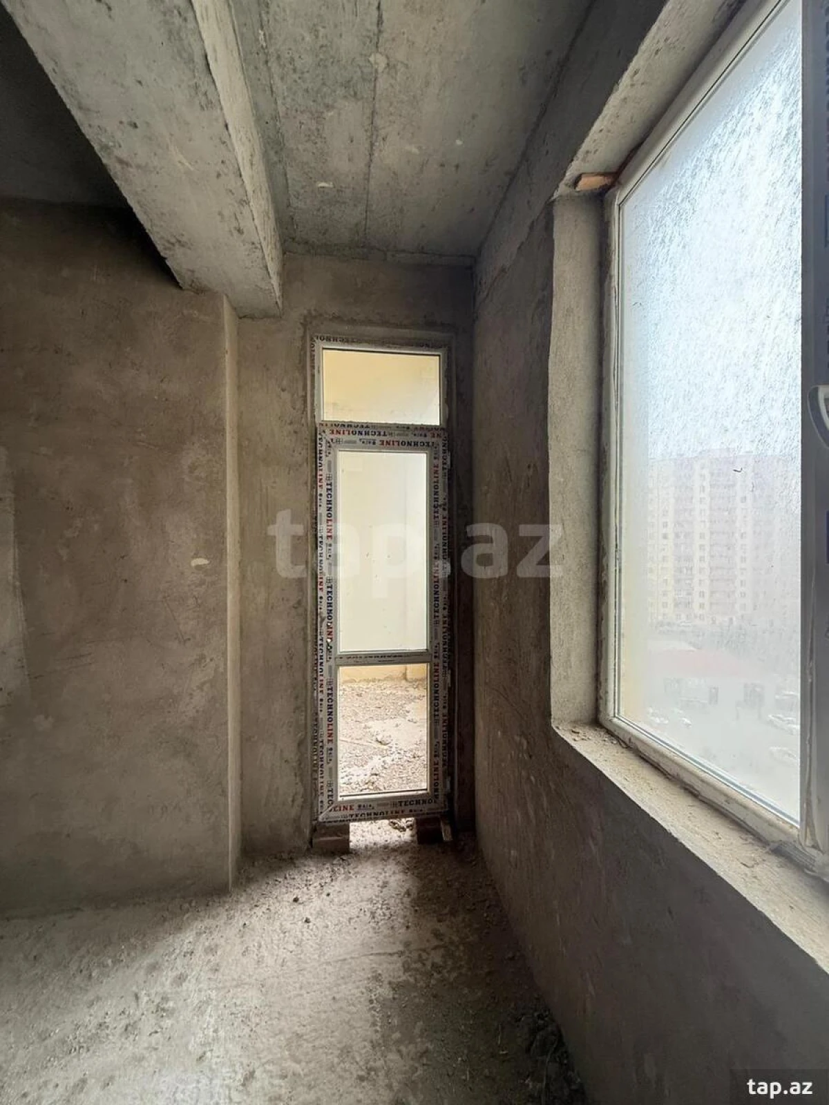 Satılır 3 otaqlı yeni tikili 120 m²