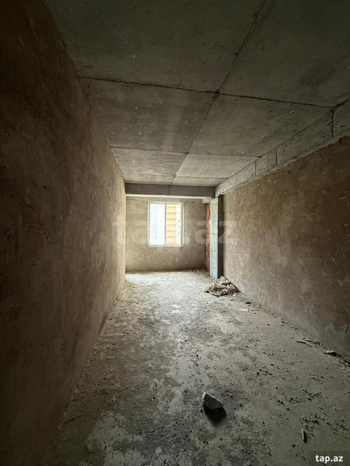 Satılır 3 otaqlı yeni tikili 120 m²