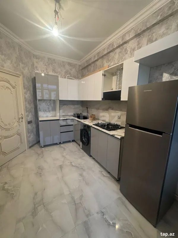 Kirayə verilir 2 otaqlı yeni tikili 51 m²
