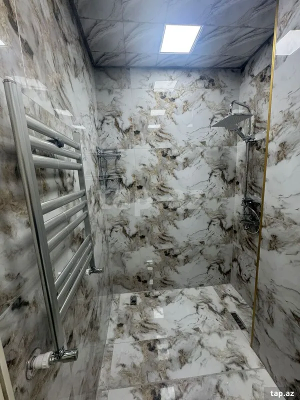 Kirayə verilir 2 otaqlı yeni tikili 51 m²