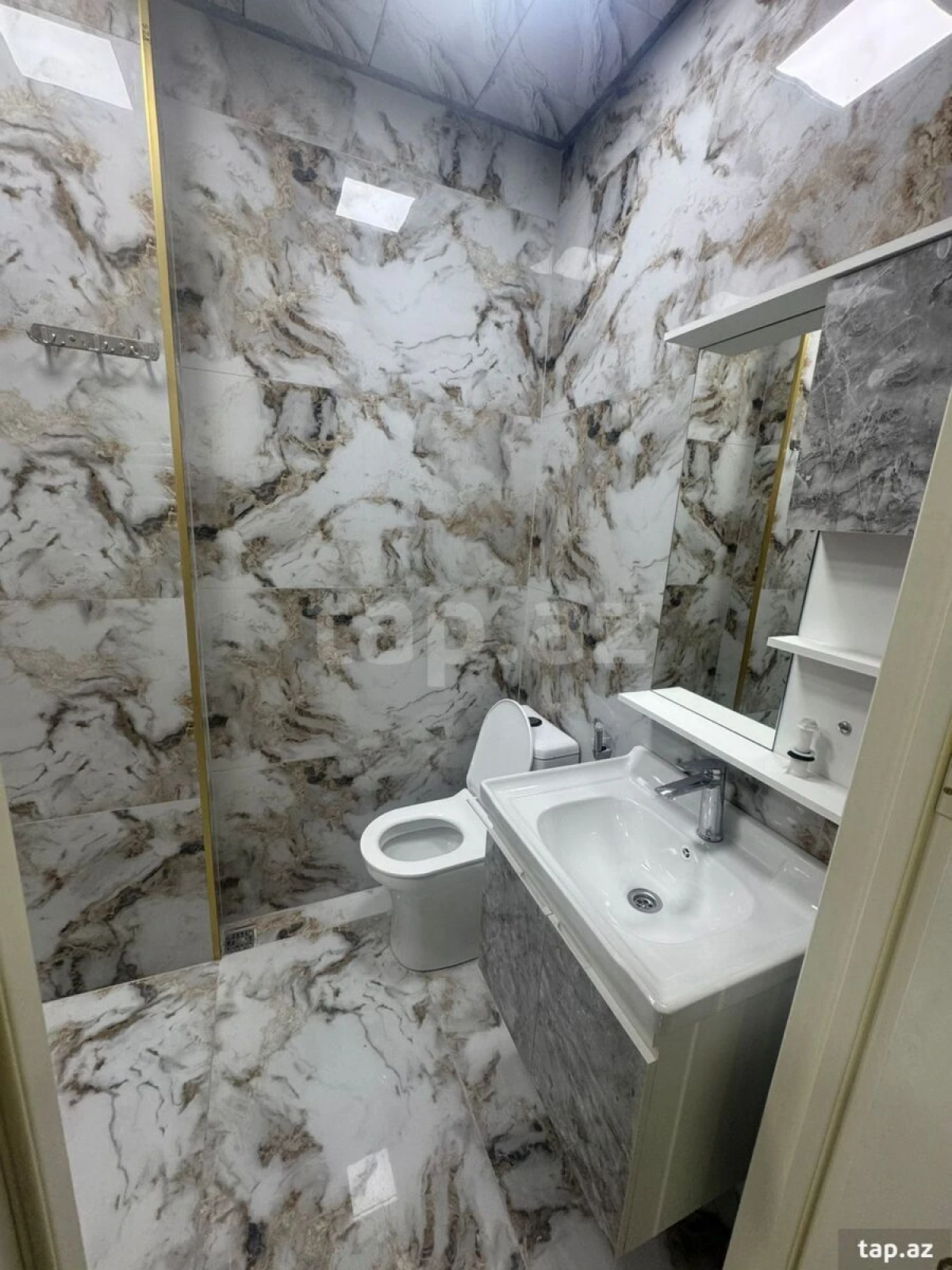 Kirayə verilir 2 otaqlı yeni tikili 51 m²