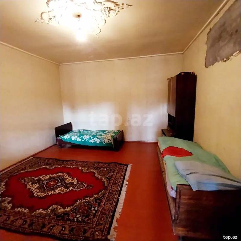 Kirayə verilir 4 otaqlı həyət evi