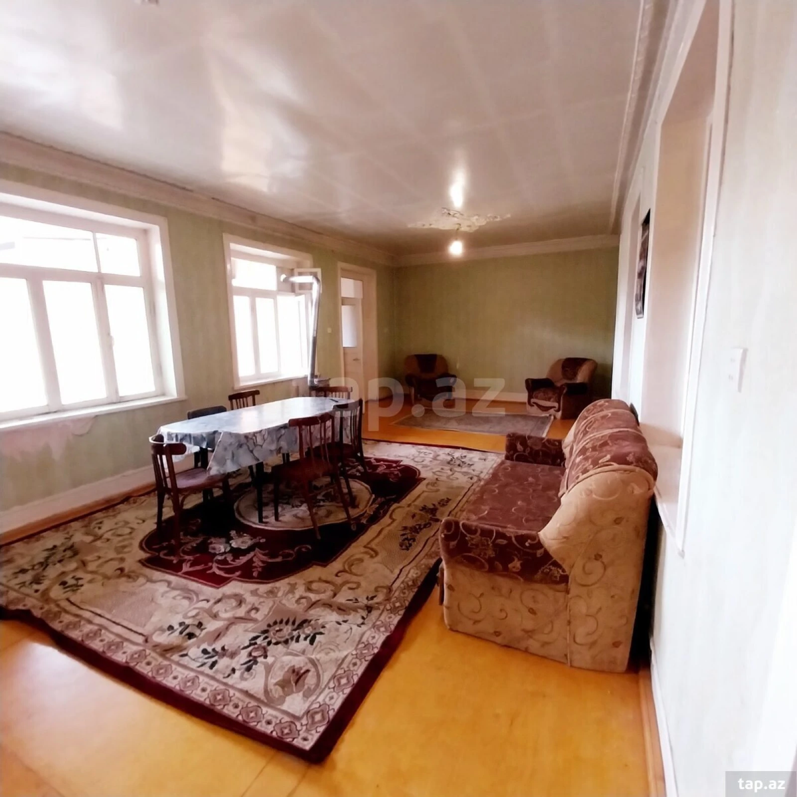 Kirayə verilir 4 otaqlı həyət evi