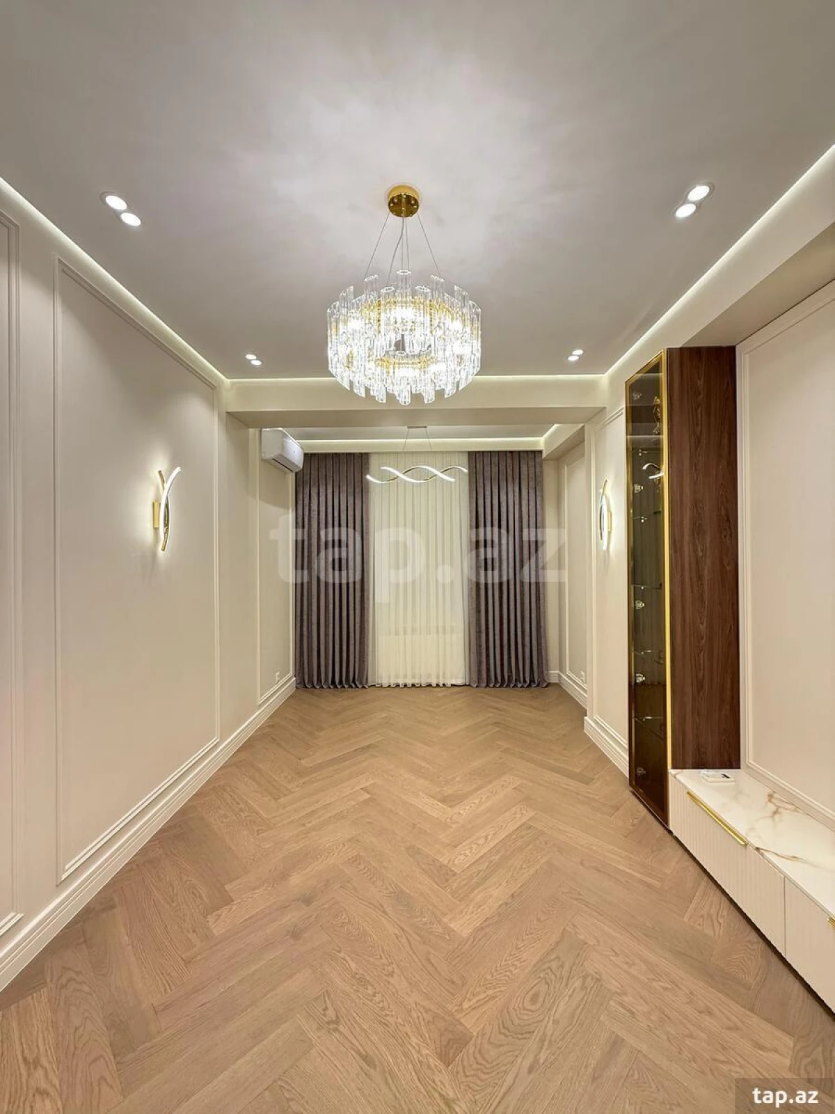 Satılır 3 otaqlı yeni tikili 85 m²