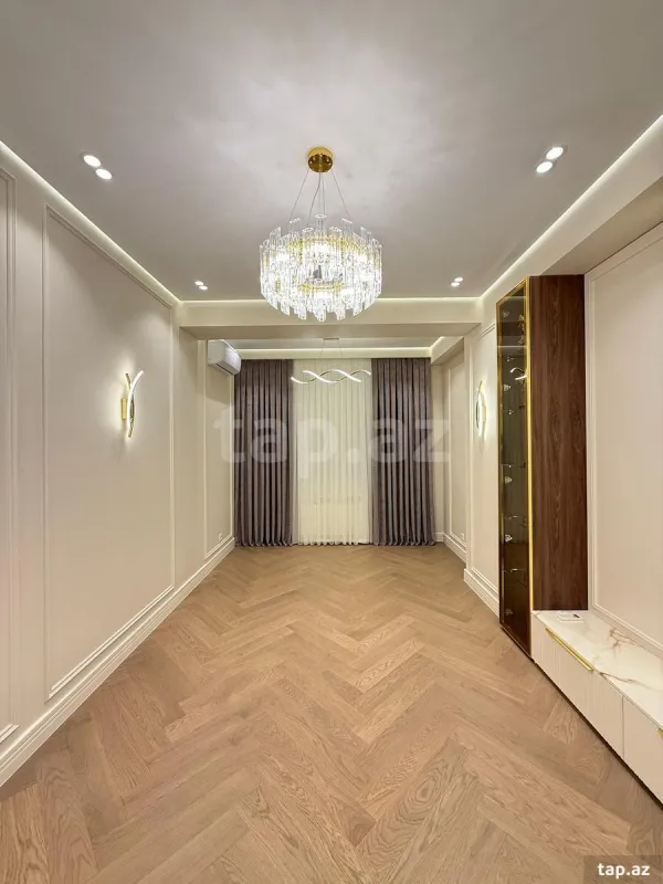 Satılır 3 otaqlı yeni tikili 85 m²