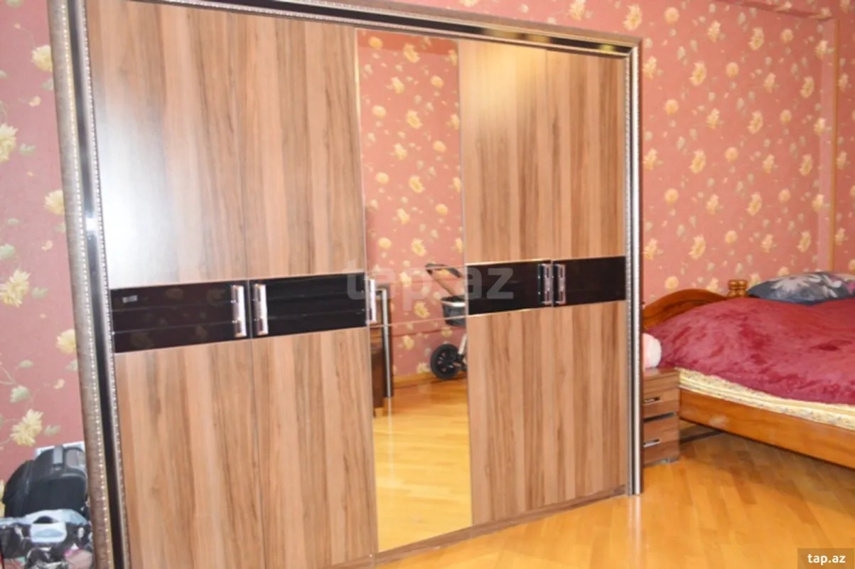 Satılır 4 otaqlı yeni tikili 156 m²