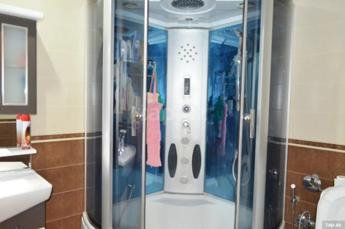 Satılır 4 otaqlı yeni tikili 156 m²