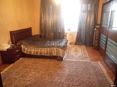 Satılır 4 otaqlı yeni tikili 156 m²