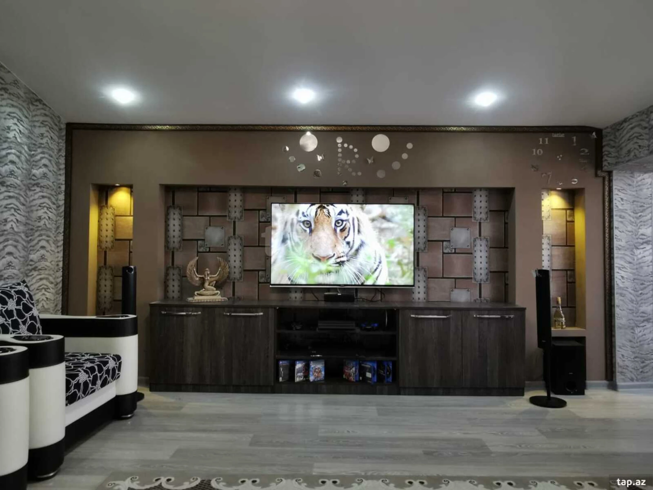 Kirayə verilir 2 otaqlı yeni tikili 90 m²